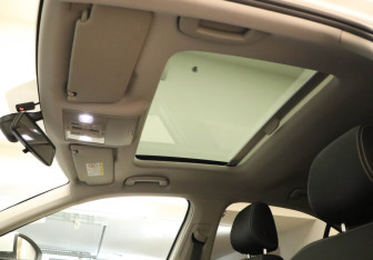 Подержанный автомобиль Skoda Superb Liftback 2024 года (18 фото)