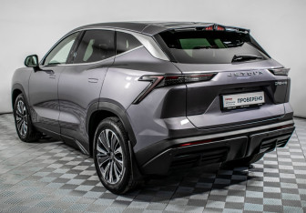 Подержанный автомобиль Jetour Dashing 2023 года (7 фото)