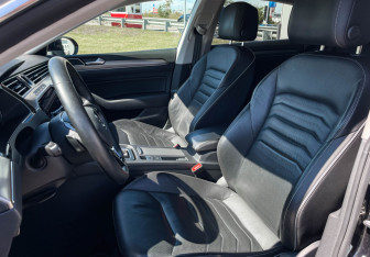 Подержанный автомобиль Volkswagen Arteon 2020 года (14 фото)