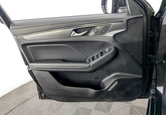 Подержанный автомобиль Haval Jolion 2023 года (19 фото)