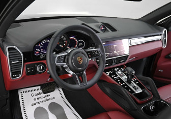 Новый Porsche Cayenne 2023 (7 фото)