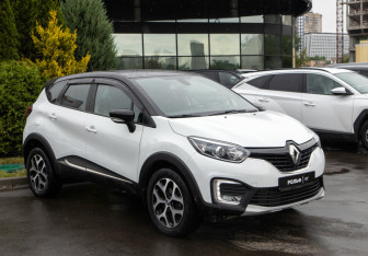 Подержанный автомобиль Renault Kaptur 2017 года (2 фото)