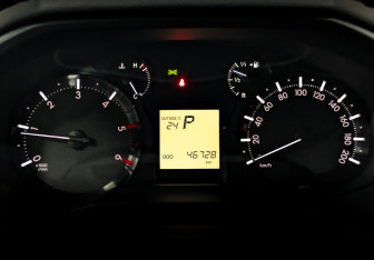 Подержанный автомобиль Toyota Land Cruiser Prado 2019 года (13 фото)