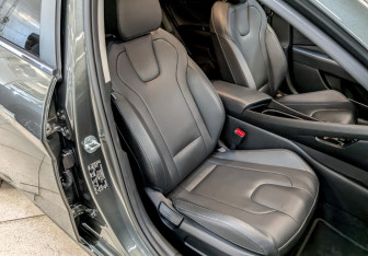 Подержанный автомобиль Hyundai Elantra Sedan 2024 года (24 фото)