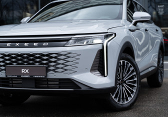Новый Exeed RX 2025 (2 фото)