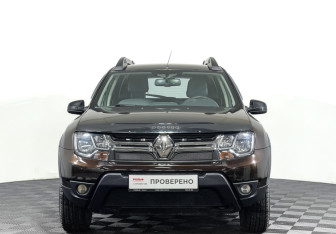 Подержанный автомобиль Renault Duster 2018 года (2 фото)