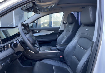 Подержанный автомобиль Chery Tiggo 7 Pro Max 2023 года (24 фото)