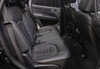 Подержанный автомобиль SsangYong Rexton 2021 года (12 фото)