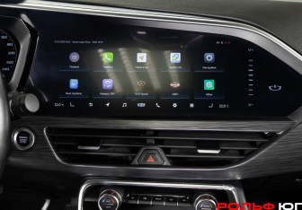 Подержанный автомобиль Geely Tugella 2022 года (14 фото)