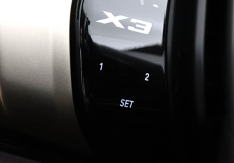 Подержанный автомобиль BMW X3 2025 года (19 фото)