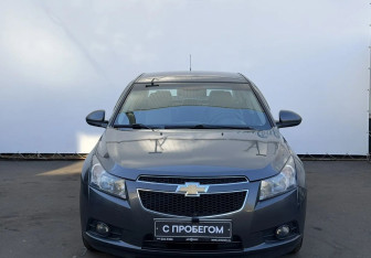 Подержанный автомобиль Chevrolet Cruze Sedan 2011 года (2 фото)