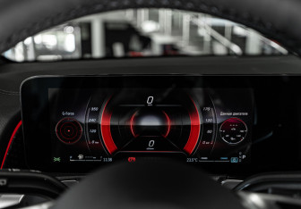 Новый Mercedes-Benz GLB 2025 (14 фото)