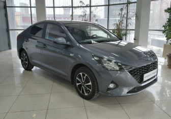 Подержанный автомобиль Hyundai Accent Sedan 2021 года (3 фото)