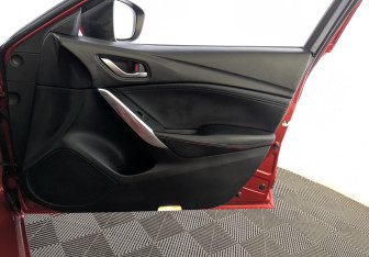 Подержанный автомобиль Mazda 6 Sedan 2013 года (23 фото)