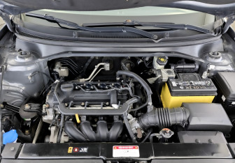 Подержанный автомобиль Kia Rio Hatchback 2021 года (9 фото)