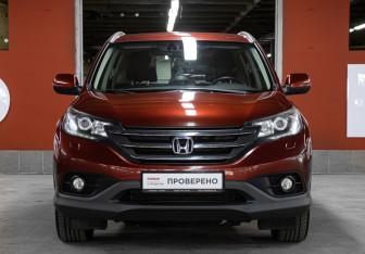Подержанный автомобиль Honda CR-V 2014 года (2 фото)