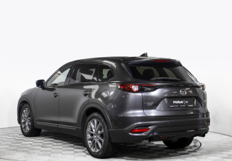 Подержанный автомобиль Mazda CX-9 2018 года (7 фото)