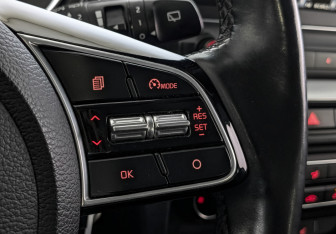 Подержанный автомобиль Kia Ceed Wagon 2020 года (27 фото)