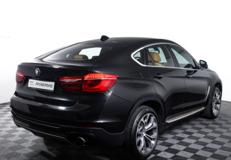 Подержанный автомобиль BMW X6 2014 года (5 фото)