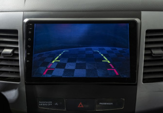 Подержанный автомобиль Mitsubishi Outlander 2010 года (14 фото)