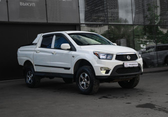 Подержанный автомобиль SsangYong Actyon Sports 2012 года (3 фото)