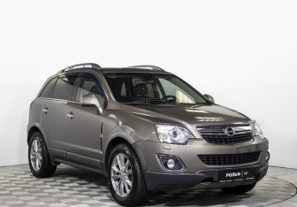 Подержанный автомобиль Opel Antara 2014 года (3 фото)