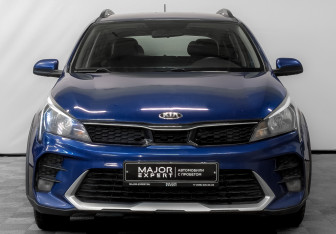 Подержанный автомобиль Kia Rio Hatchback 2021 года (2 фото)