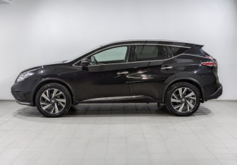 Подержанный автомобиль Nissan Murano Suv 2019 года (8 фото)
