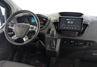Подержанный автомобиль Ford Tourneo Connect Compactvan 2021 года (24 фото)