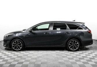 Подержанный автомобиль Kia Ceed Wagon 2021 года (3 фото)