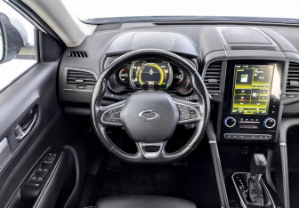 Подержанный автомобиль Renault Samsung QM6 2021 года (22 фото)