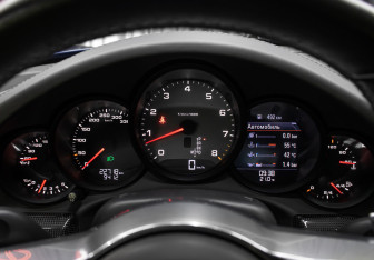 Подержанный автомобиль Porsche 911 Coupe 2018 года (14 фото)