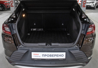 Подержанный автомобиль Renault Arkana 2020 года (10 фото)