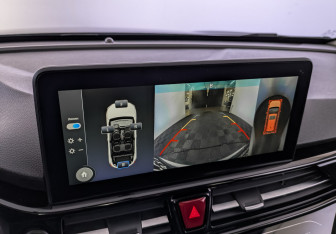 Подержанный автомобиль Москвич 3е 2023 года (27 фото)