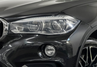 Подержанный автомобиль BMW X6 2017 года (8 фото)