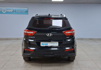 Подержанный автомобиль Hyundai Creta 2017 года (6 фото)