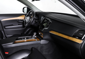 Подержанный автомобиль Volvo XC90 2021 года (11 фото)