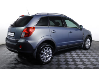 Подержанный автомобиль Opel Antara 2012 года (5 фото)