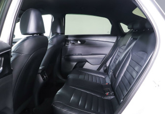 Подержанный автомобиль Kia Cerato Sedan 2020 года (22 фото)