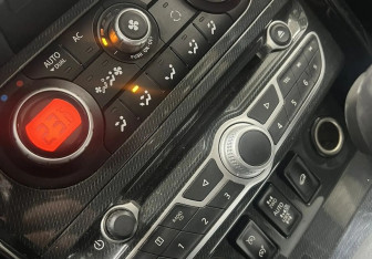 Подержанный автомобиль Renault Koleos 2013 года (13 фото)