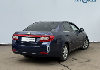 Подержанный автомобиль Chevrolet Epica 2011 года (5 фото)