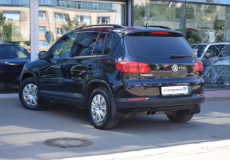 Подержанный автомобиль Volkswagen Tiguan 2014 года (2 фото)