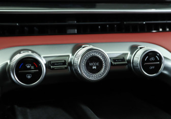 Подержанный автомобиль Exeed RX 2023 года (20 фото)