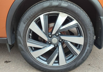Подержанный автомобиль Nissan Murano Suv 2018 года (13 фото)
