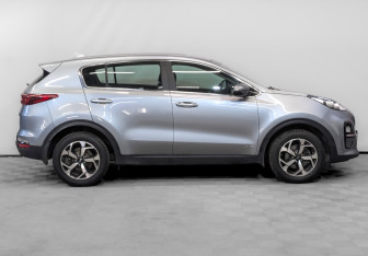 Подержанный автомобиль Kia Sportage 2019 года (4 фото)