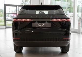 Новый Omoda C7 2025 (6 фото)