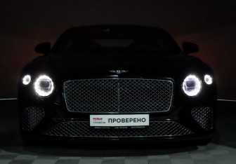 Подержанный автомобиль Bentley Continental GT Coupe 2019 года (25 фото)