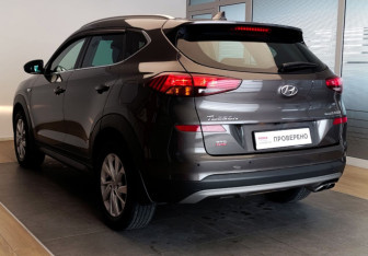 Подержанный автомобиль Hyundai Tucson 2019 года (3 фото)