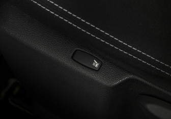 Подержанный автомобиль Nissan Terrano 2020 года (17 фото)