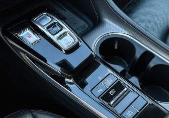 Подержанный автомобиль Hyundai Sonata 2022 года (17 фото)